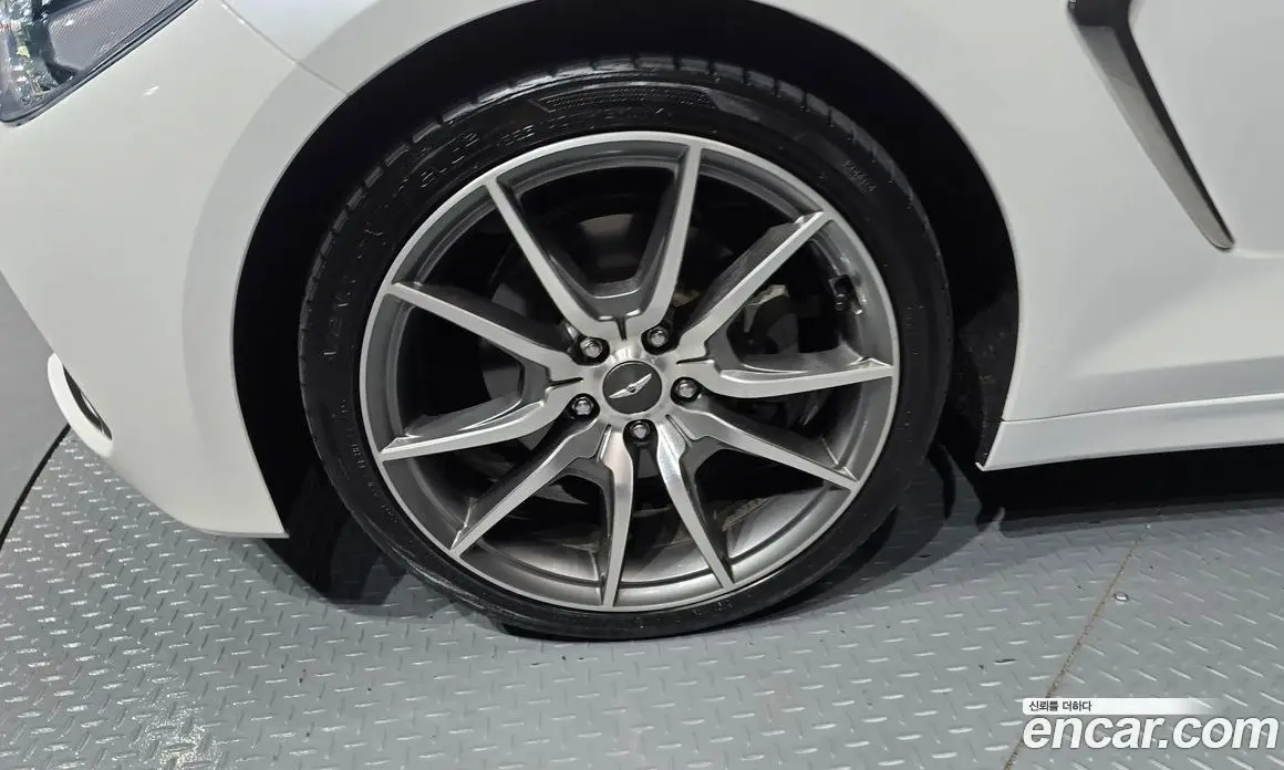 Genesis G70 2019 2.0 автомат (гидро), фото 5