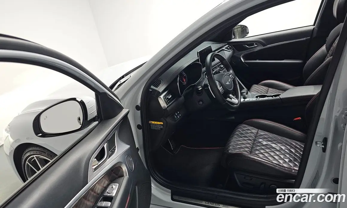 Genesis G70 2020 2.0 автомат (гидро), фото 13