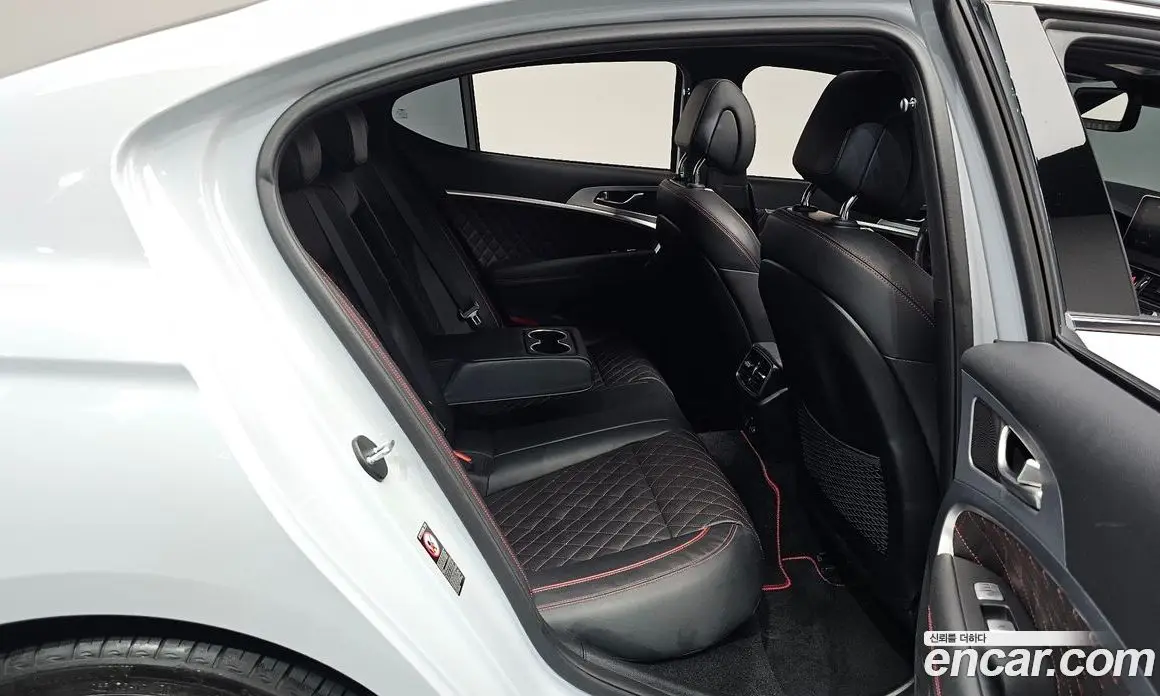 Genesis G70 2020 2.0 автомат (гидро), фото 18
