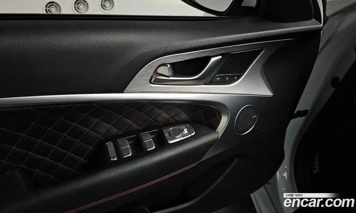 Genesis G70 2020 2.0 автомат (гидро), фото 33