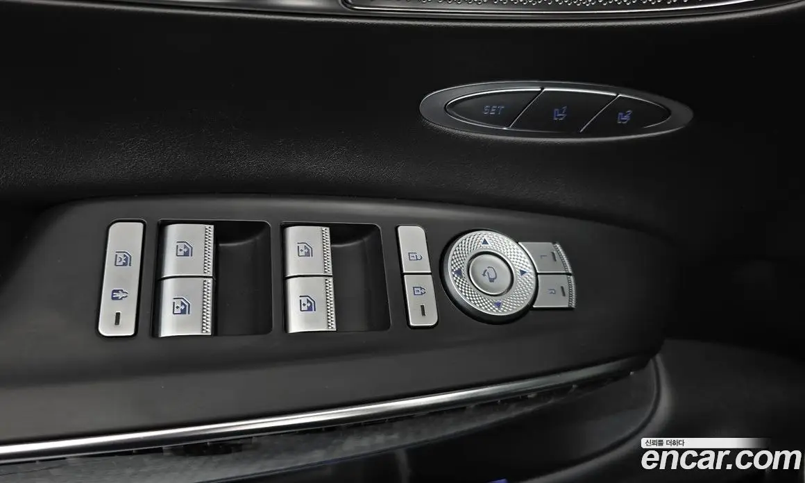 Genesis GV70 2021 3.5 автомат (гидро), фото 26