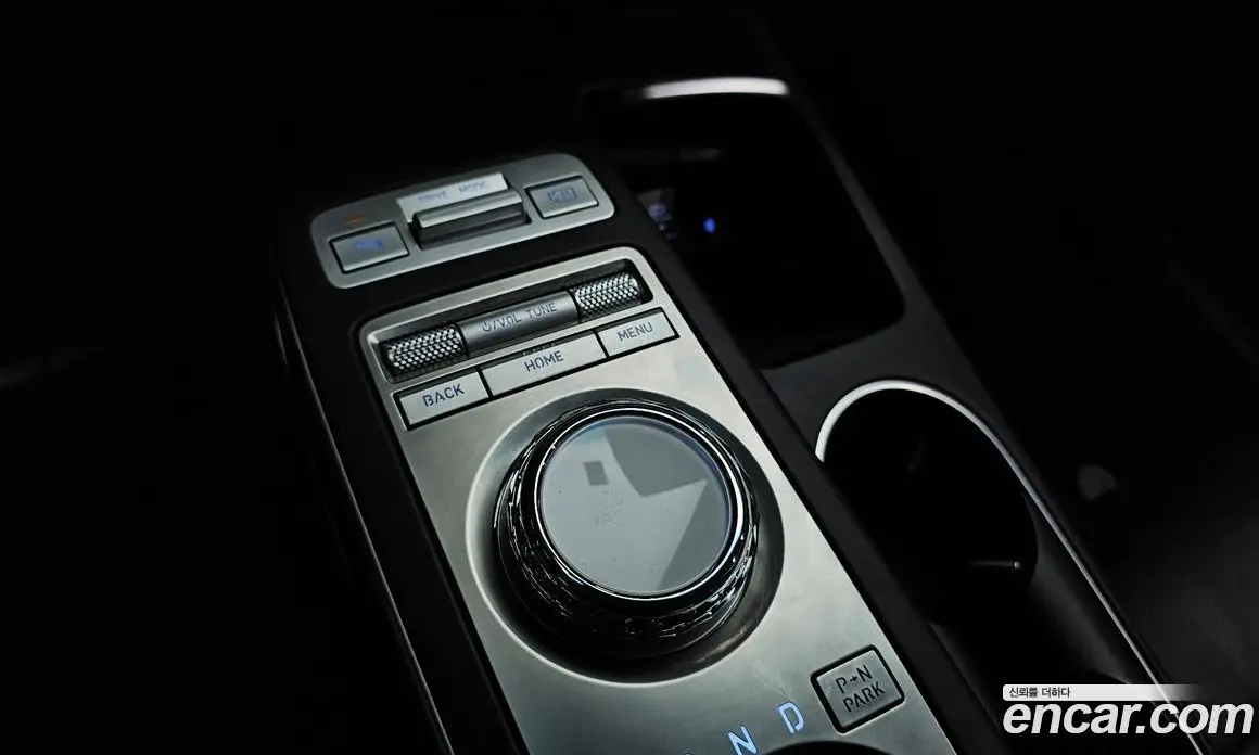Genesis GV70 2022 2.5 автомат (гидро), фото 12