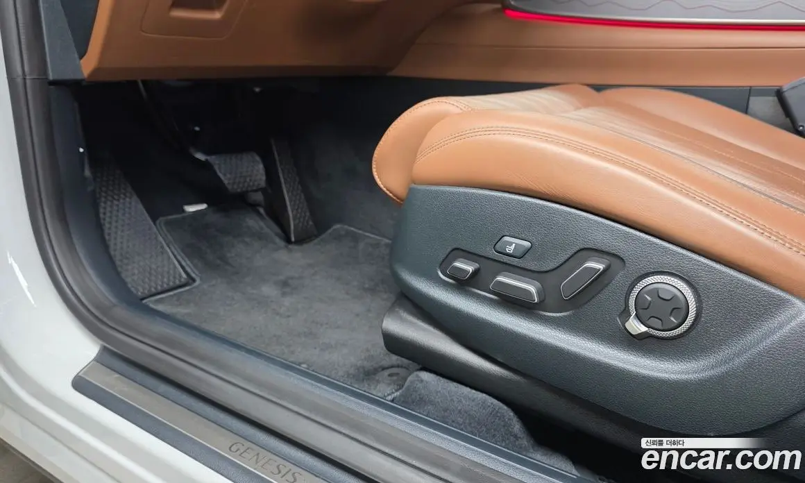 Genesis GV70 2023 2.5 автомат (гидро), фото 30