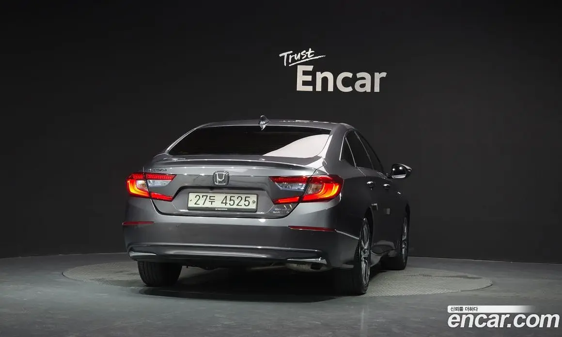 Honda Accord 2018 2.0 автомат (гидро), фото 4