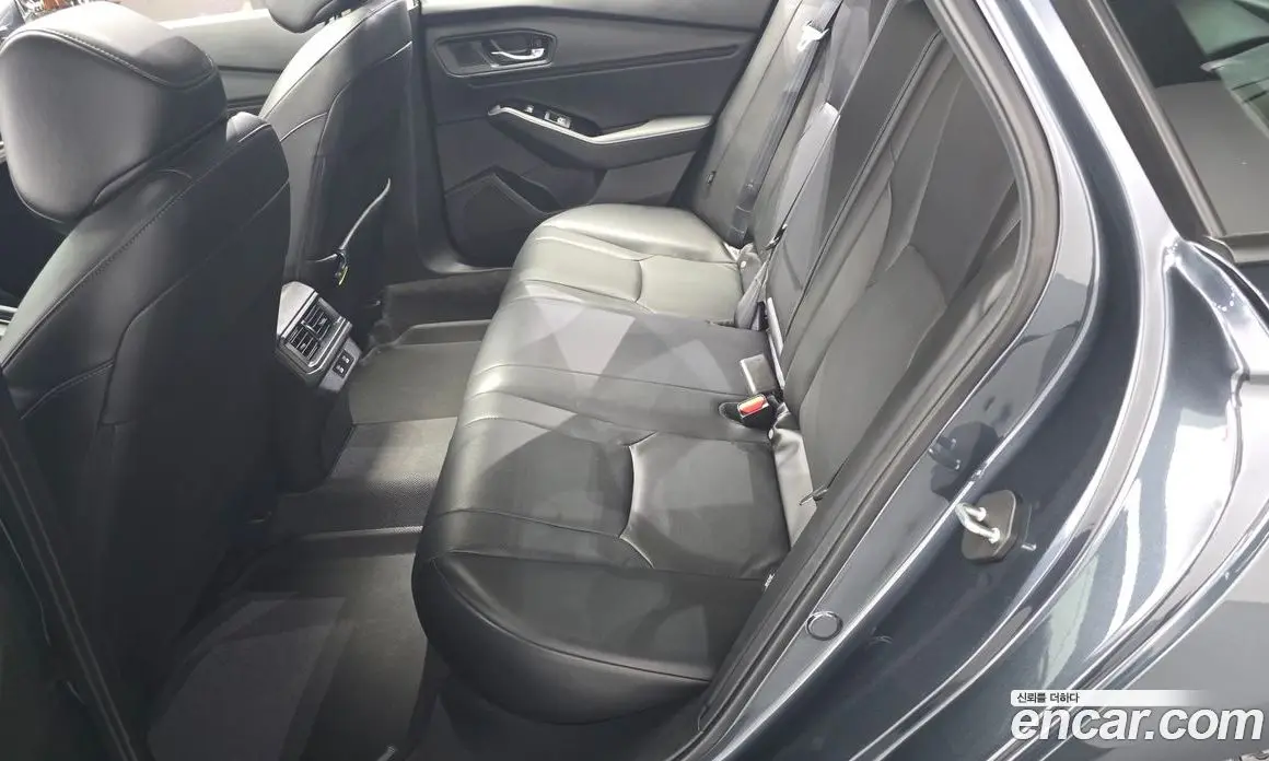 Honda Accord 2024 2.0 автомат (гидро), фото 18
