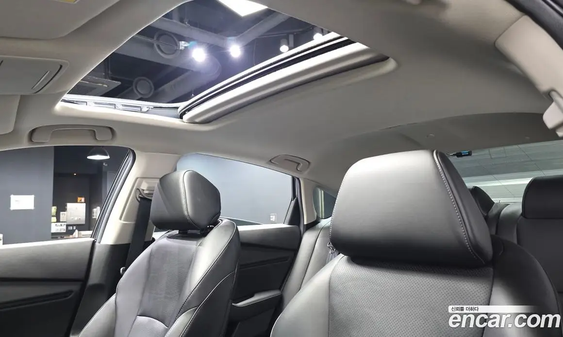 Honda Accord 2024 2.0 автомат (гидро), фото 24