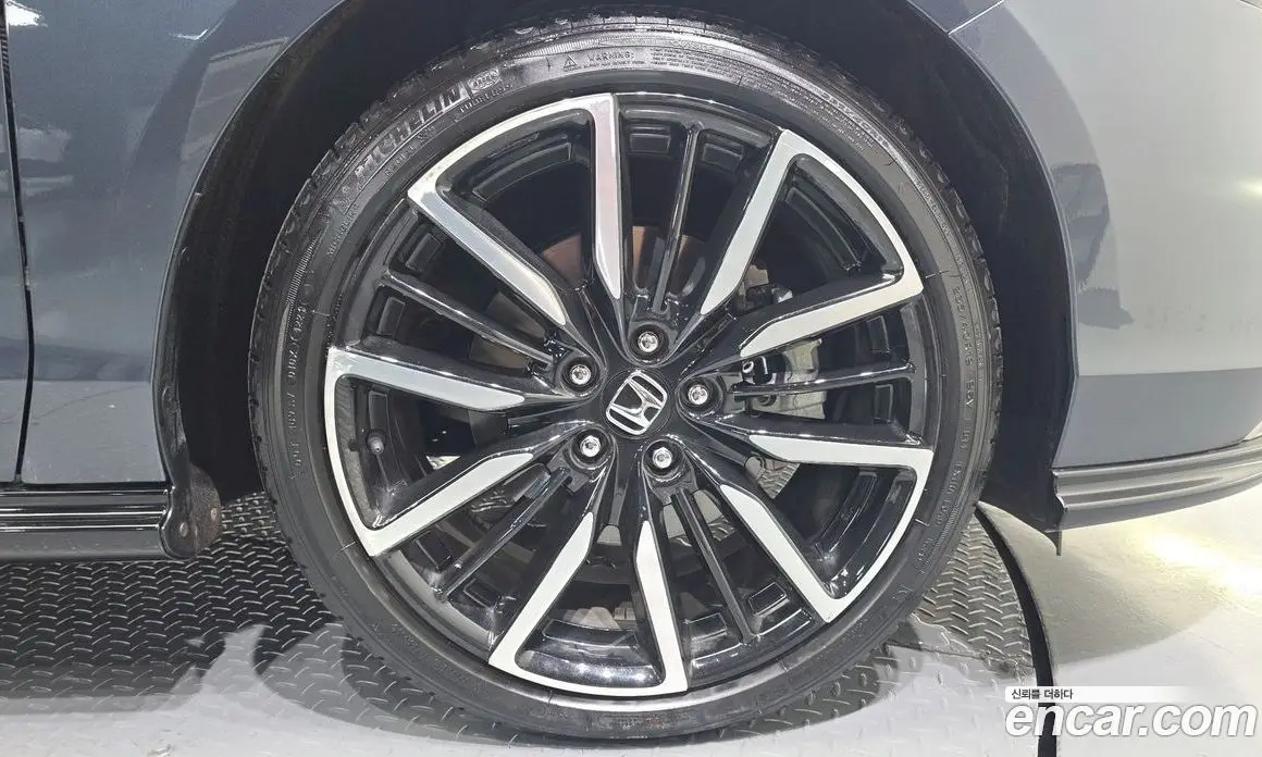 Honda Accord 2024 2.0 автомат (гидро), фото 7