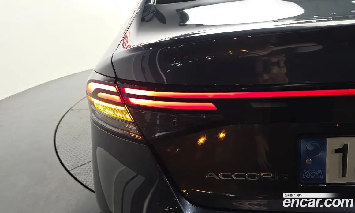 Honda Accord 2024 2.0 автомат (гидро), фото 9