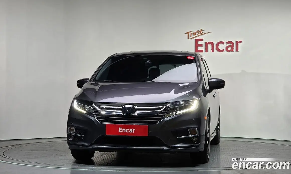 Honda Odyssey 2018 3.5 автомат (гидро), фото 3