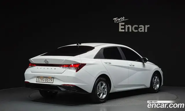 Hyundai Avante 2023 1.6 автомат (гидро), миниатюра 2