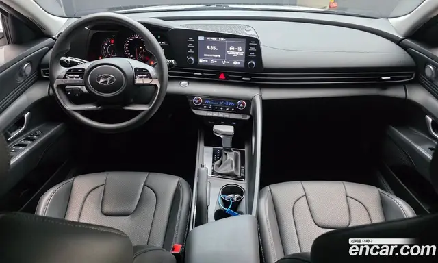 Hyundai Avante 2023 1.6 автомат (гидро), миниатюра 10
