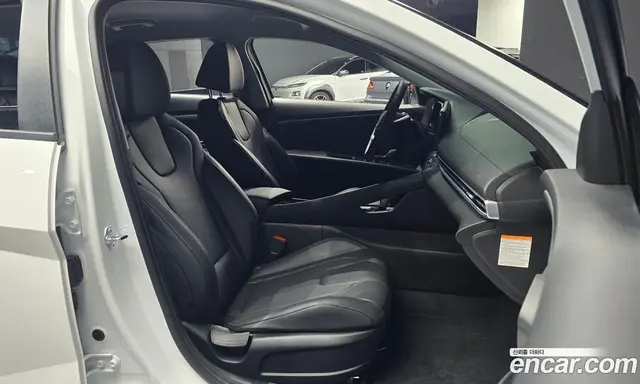 Hyundai Avante 2025 1.6 автомат (гидро), миниатюра 12