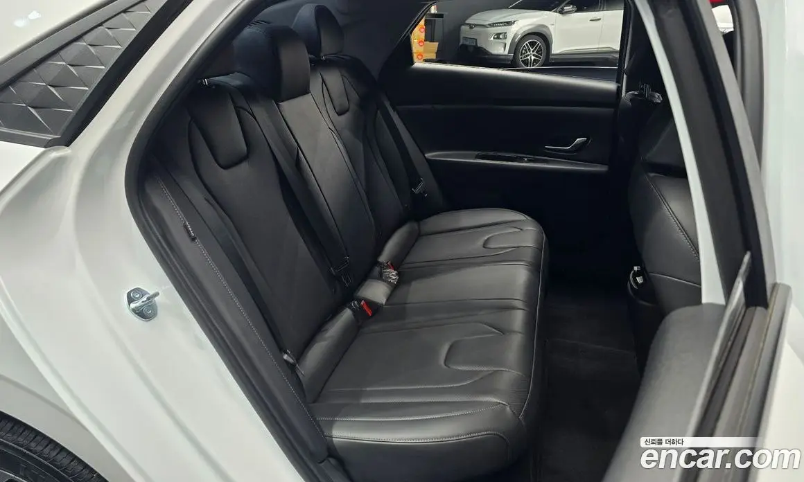 Hyundai Avante 2025 1.6 автомат (гидро), фото 15