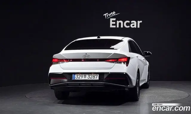 Hyundai Avante 2025 1.6 автомат (гидро), миниатюра 3