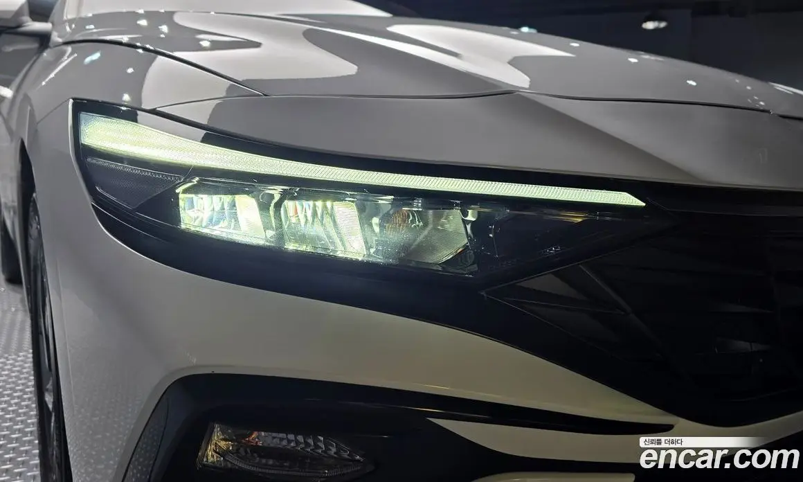 Hyundai Avante 2025 1.6 автомат (гидро), фото 7