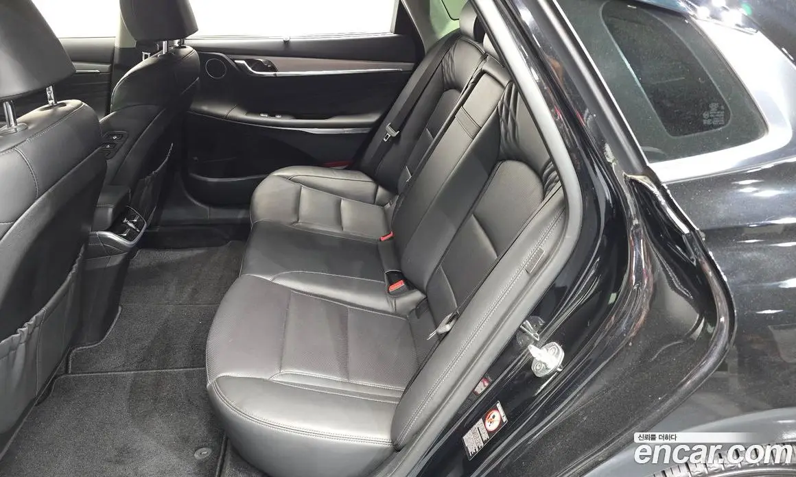 Hyundai Grandeur 2021 2.4 автомат (гидро), фото 16