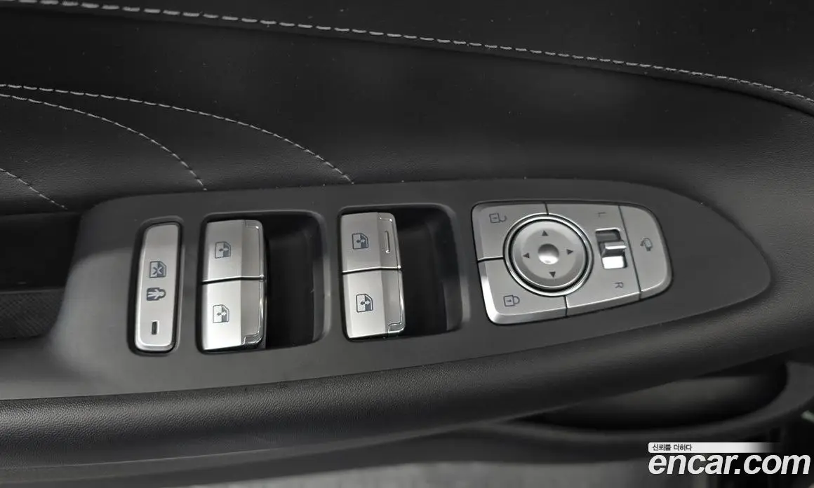 Hyundai Grandeur 2021 2.4 автомат (гидро), фото 28