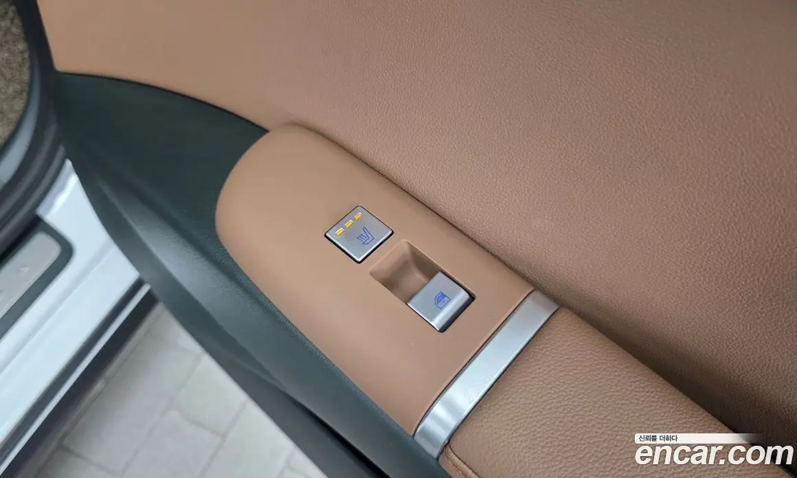 Hyundai Grandeur 2023 1.6 автомат (гидро), фото 24