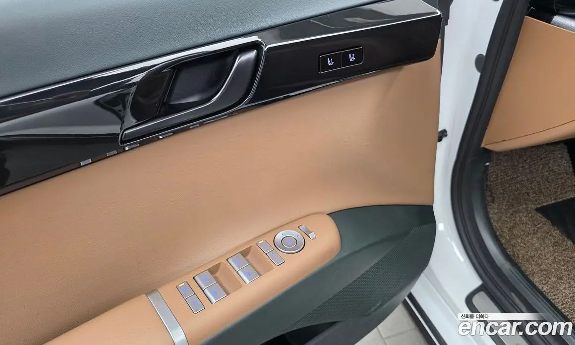 Hyundai Grandeur 2023 1.6 автомат (гидро), фото 27