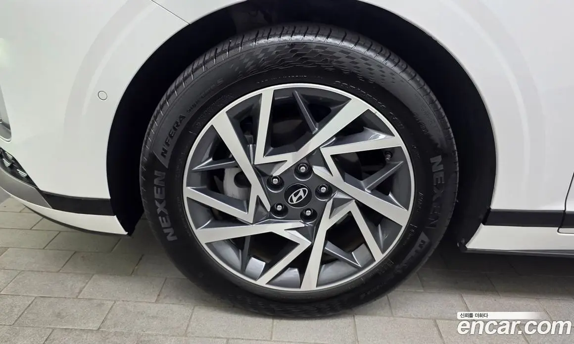 Hyundai Grandeur 2023 1.6 автомат (гидро), фото 5