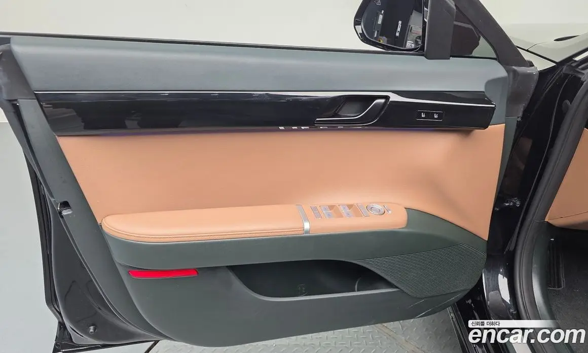Hyundai Grandeur 2024 2.5 автомат (гидро), фото 13