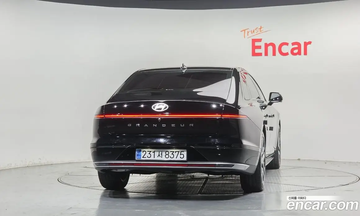 Hyundai Grandeur 2024 2.5 автомат (гидро), фото 3
