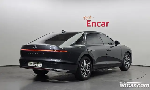 Hyundai Grandeur 2024 2.5 автомат (гидро), миниатюра 2