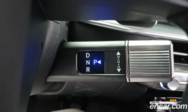 Hyundai Grandeur 2024 2.5 автомат (гидро), миниатюра 12