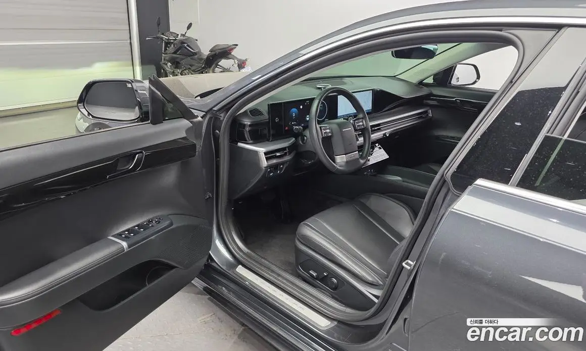 Hyundai Grandeur 2024 2.5 автомат (гидро), фото 13