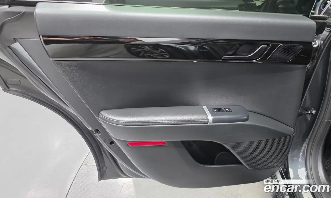 Hyundai Grandeur 2024 2.5 автомат (гидро), фото 15