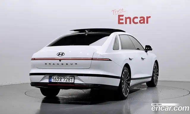 Hyundai Grandeur 2024 1.6 автомат (гидро), миниатюра 2