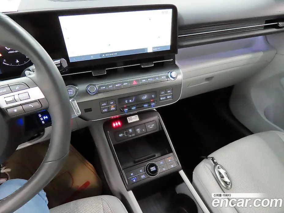 Hyundai Kona 2023 1.6 автомат (гидро), фото 11