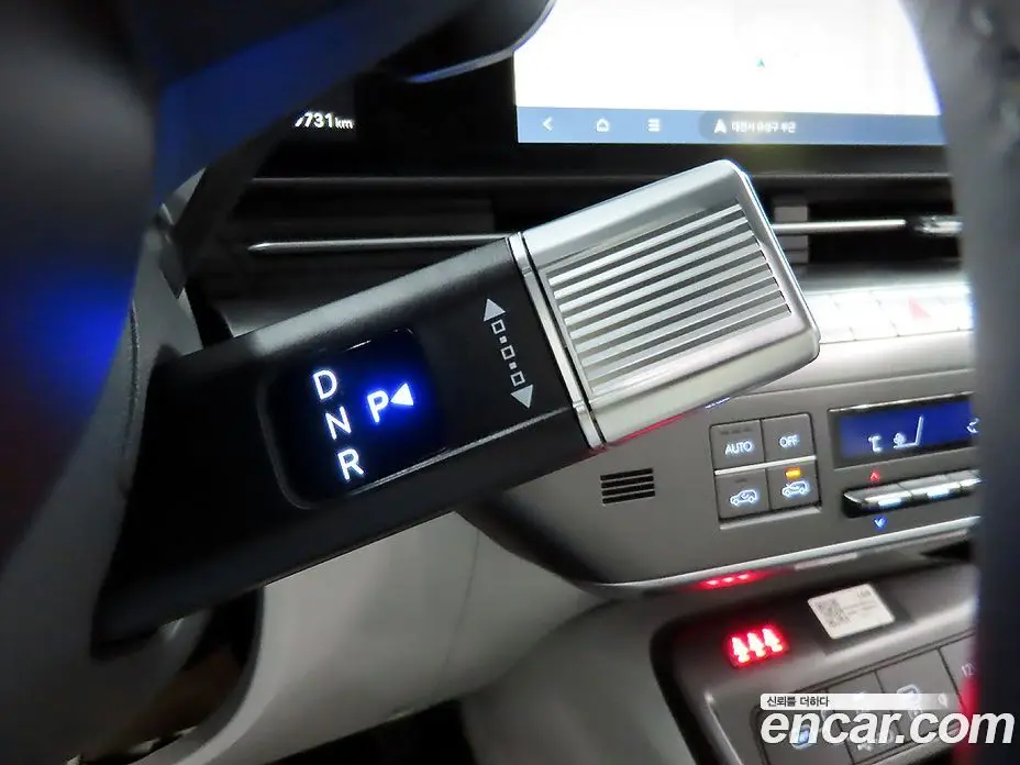 Hyundai Kona 2023 1.6 автомат (гидро), фото 14