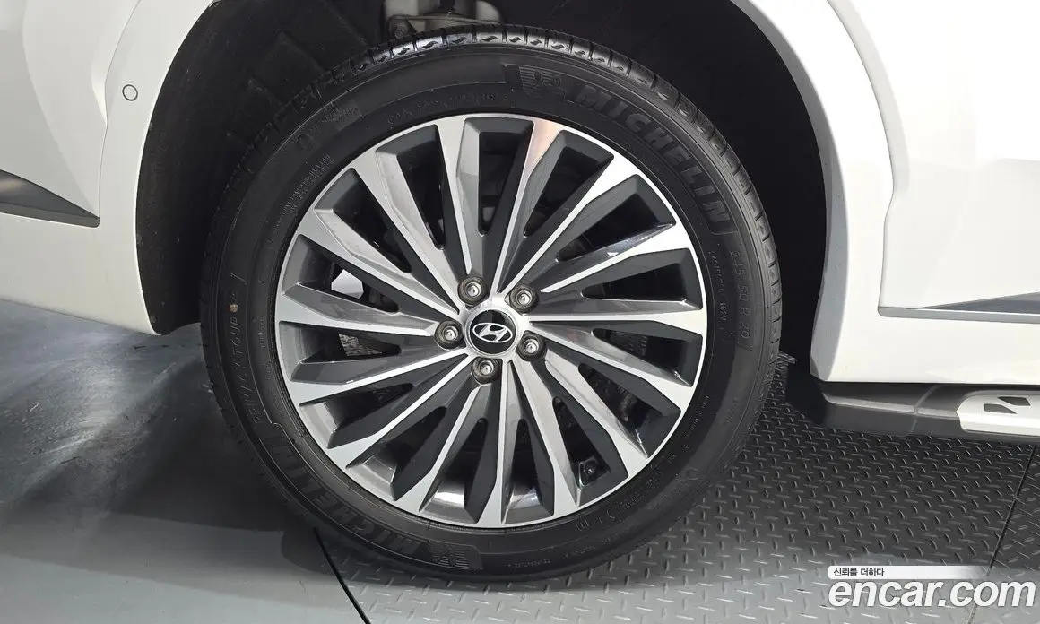 Hyundai Palisade 2023 3.8 автомат (гидро), фото 4