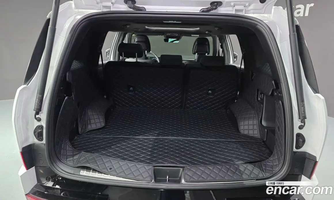 Hyundai Santa Fe 2023 1.6 автомат (гидро), фото 24