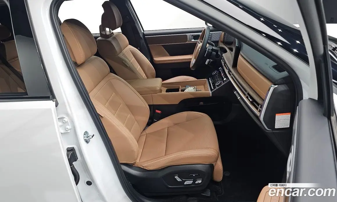 Hyundai Santa Fe 2024 1.6 автомат (гидро), фото 16