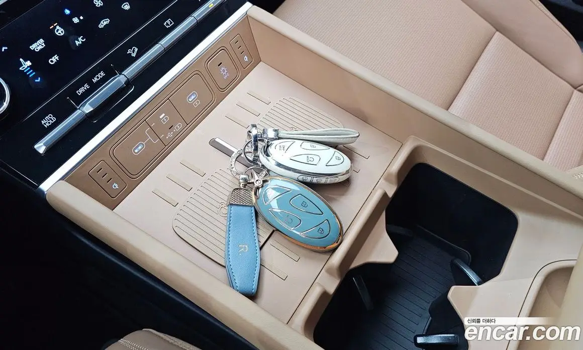 Hyundai Santa Fe 2024 1.6 автомат (гидро), фото 28