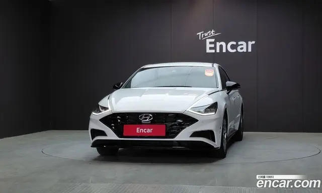 Hyundai Sonata 2022 2.0 автомат (гидро), миниатюра 3