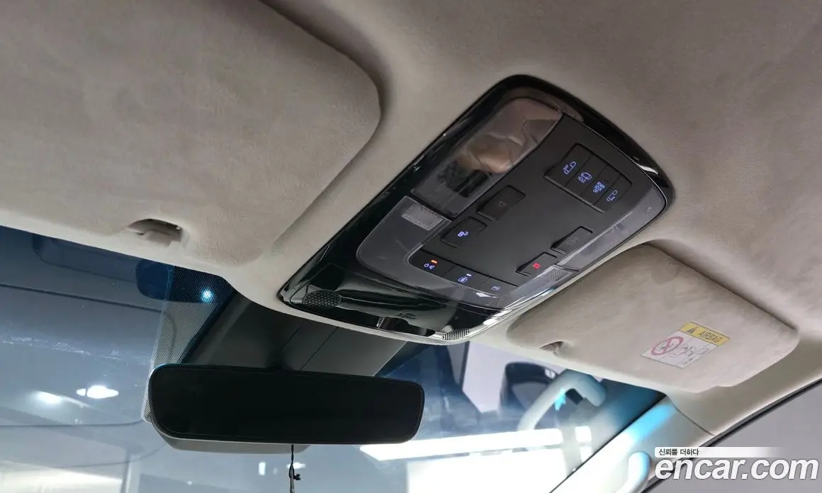Hyundai Staria 2021 2.2 автомат (гидро), фото 25