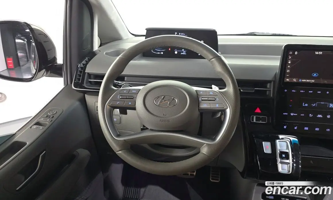Hyundai Staria 2024 2.2 автомат (гидро), фото 19