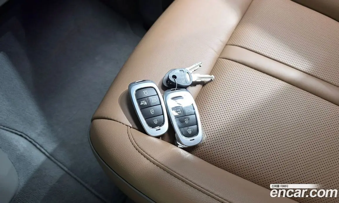 Hyundai Staria 2024 2.2 автомат (гидро), фото 24