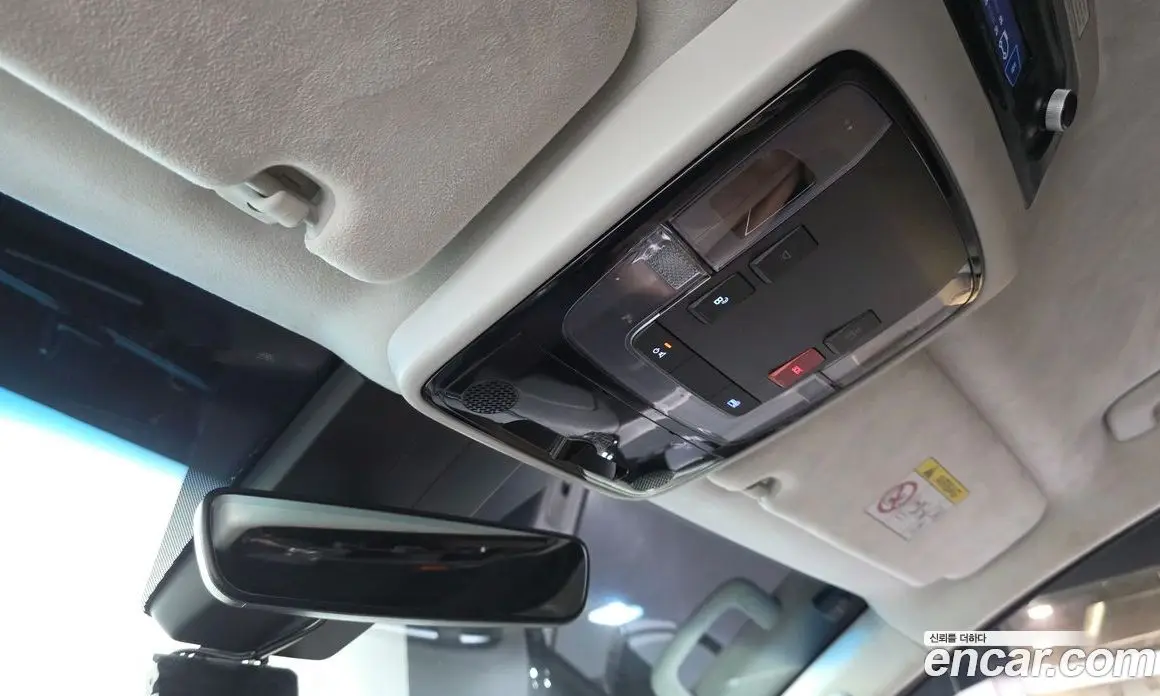 Hyundai Staria 2024 2.2 автомат (гидро), фото 34
