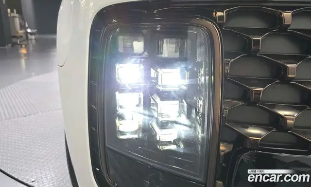 Hyundai Staria 2024 2.2 автомат (гидро), миниатюра 8
