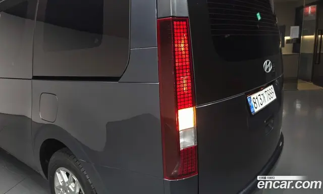 Hyundai Staria 2024 2.2 автомат (гидро), миниатюра 9