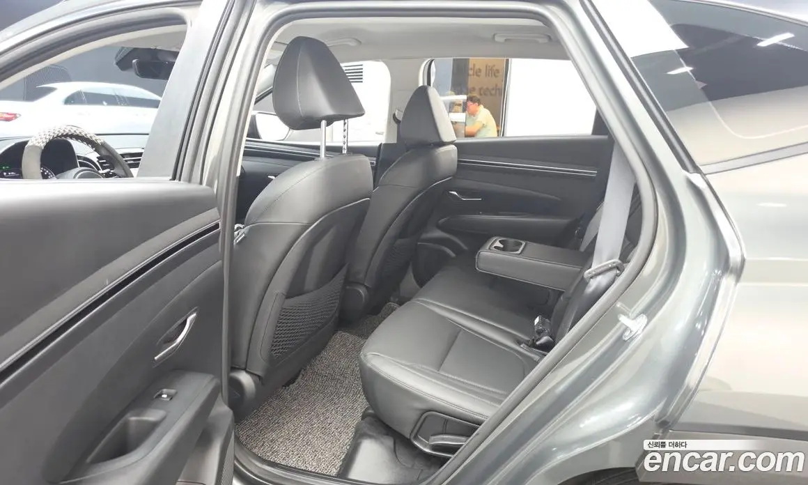 Hyundai Tucson 2023 1.6 автомат (гидро), фото 17