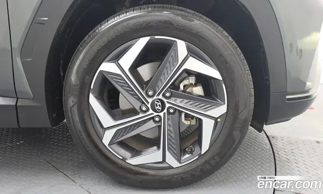 Hyundai Tucson 2023 1.6 автомат (гидро), миниатюра 7