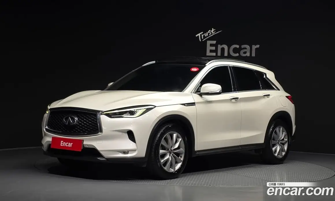 Infiniti QX50 2019 2.0 автомат (гидро), фото 1 Infiniti QX50 2019 2.0 автомат (гидро), фото 1