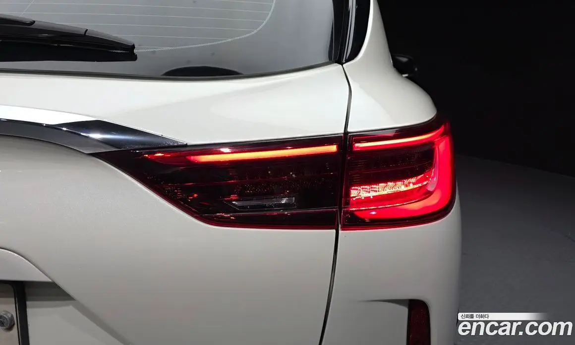 Infiniti QX50 2019 2.0 автомат (гидро), фото 9 Infiniti QX50 2019 2.0 автомат (гидро), фото 9