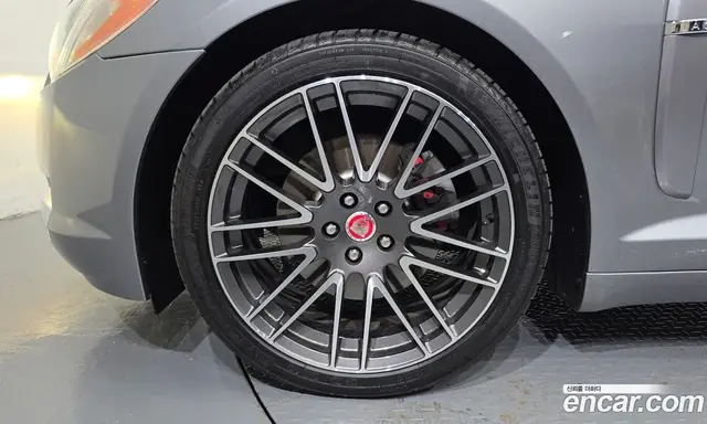 Jaguar XF 2011 3.0 автомат (гидро), миниатюра 5 Jaguar XF 2011 3.0 автомат (гидро), миниатюра 5