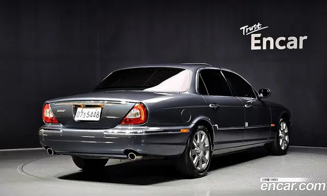 Jaguar XJ-8 2005 3.6 автомат (гидро), миниатюра 2 Jaguar XJ-8 2005 3.6 автомат (гидро), миниатюра 2